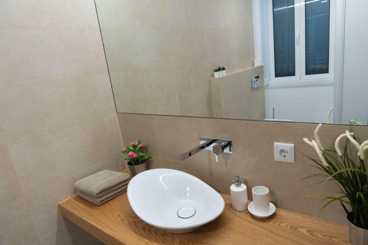 פונשל Finest Rentals - Downtown Villa מראה חיצוני תמונה